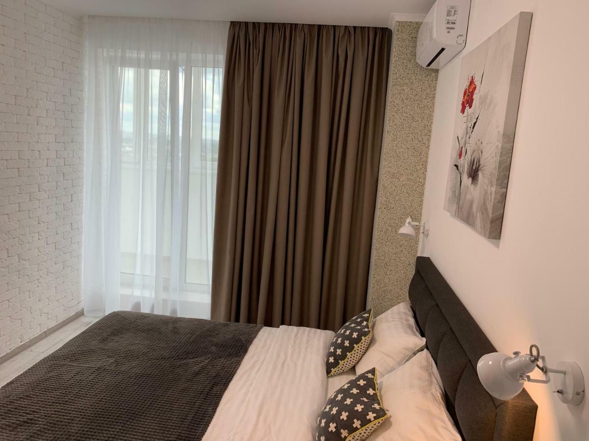 West Street Lux Apartments เคียฟ ภายนอก รูปภาพ
