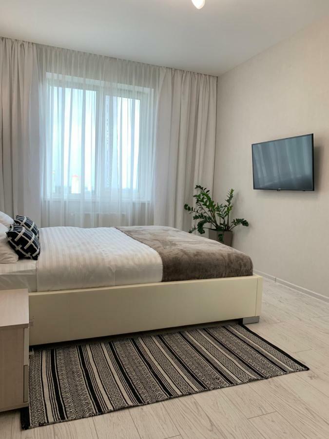 West Street Lux Apartments เคียฟ ภายนอก รูปภาพ